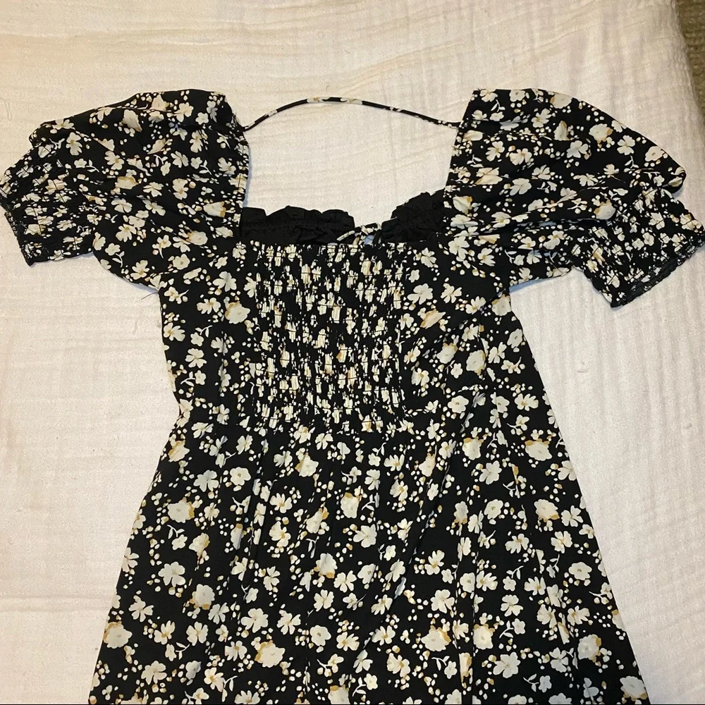 Rebekah floral bustier mini swing dress from Francesca’s - Picture 5 of 7